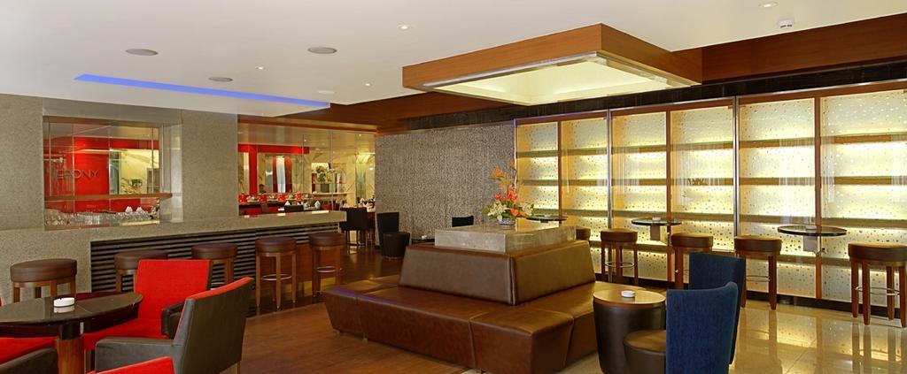 St Laurn Koregaon Park Pune Dış mekan fotoğraf